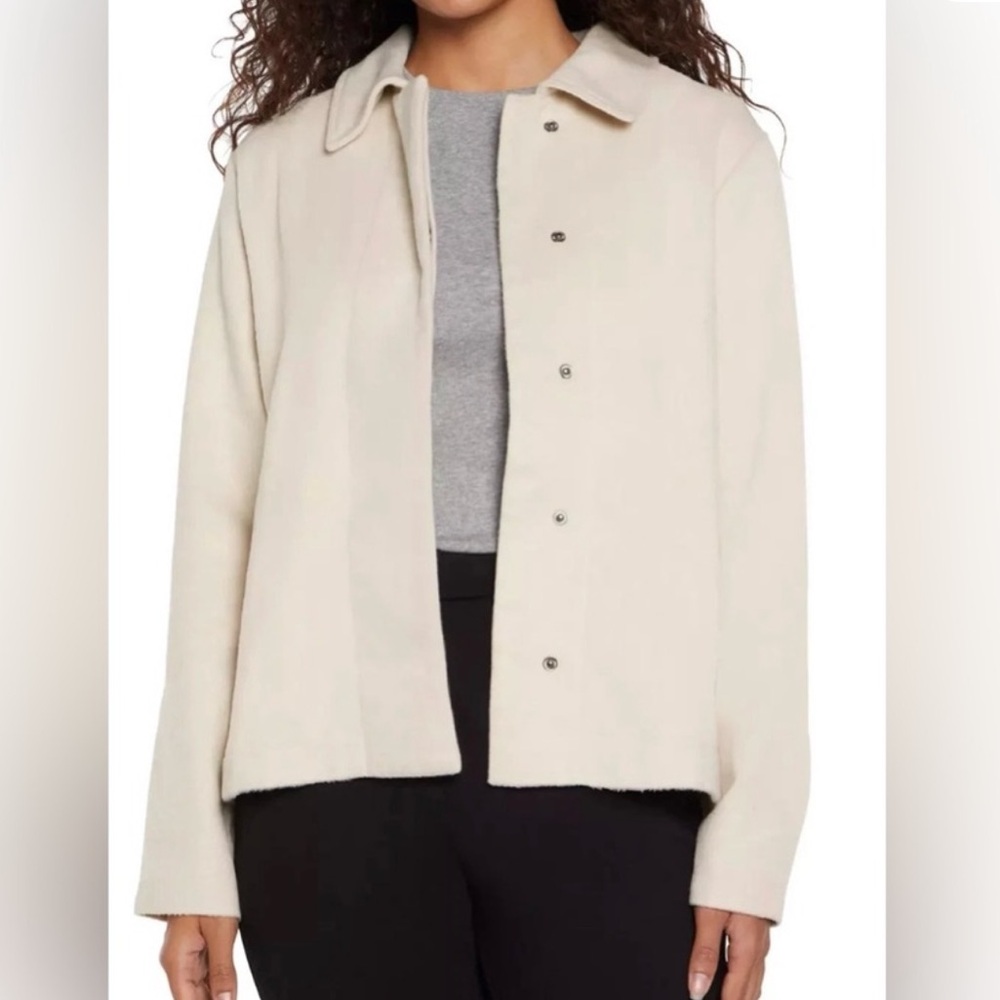 NEW Banana Republic Women’s Snap Front Jacket Cream, Size XXL